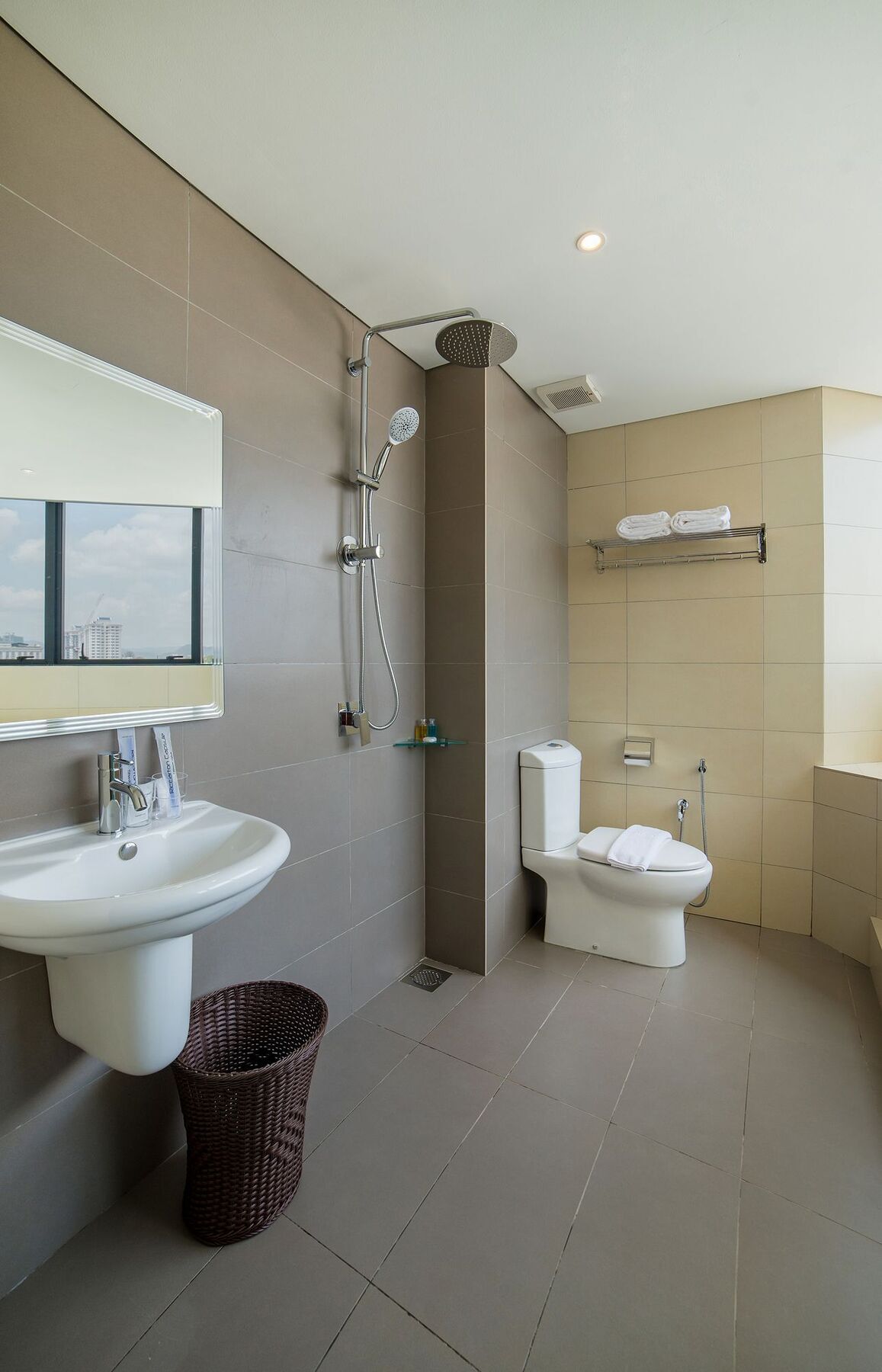 Riccarton Capsule Hotel Kuala Lumpur Exterior foto